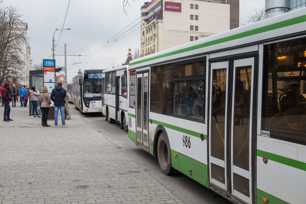 В Ростове потратят на установку кондиционеров в автобусах почти 25 миллионов рублей