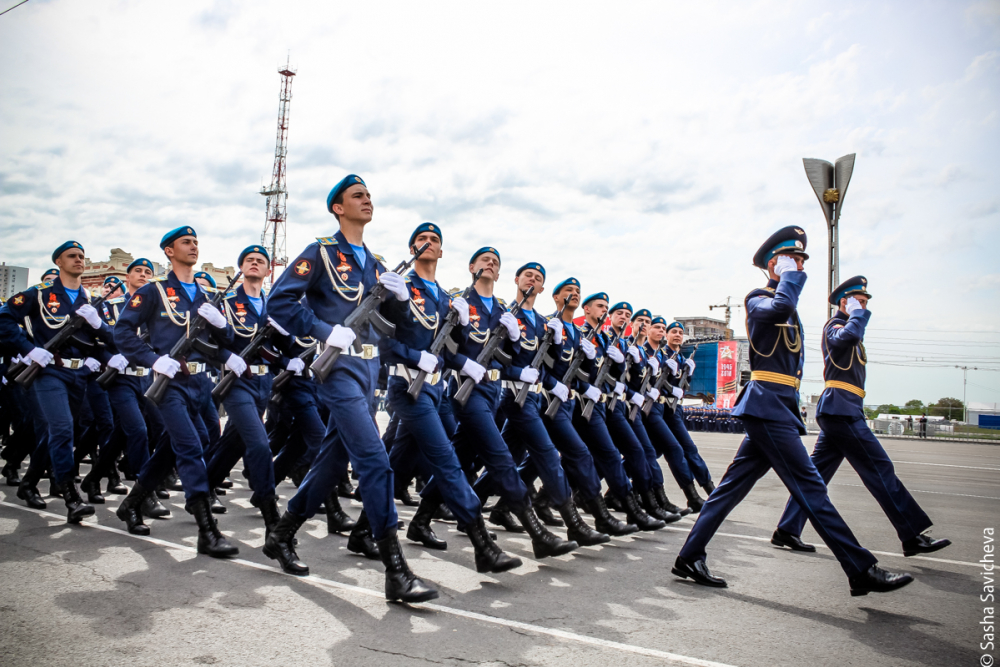 Фото с парада ростов