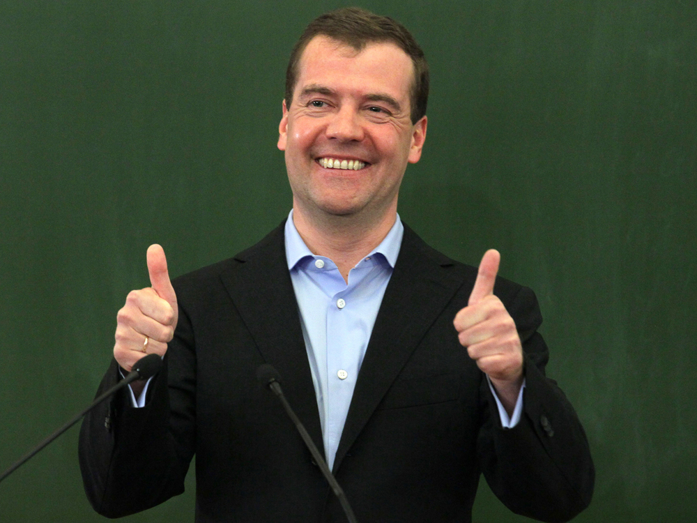 После заявления Медведева ростовчанин предложил уменьшить зарплату депутатам Госдумы до 7500 рублей