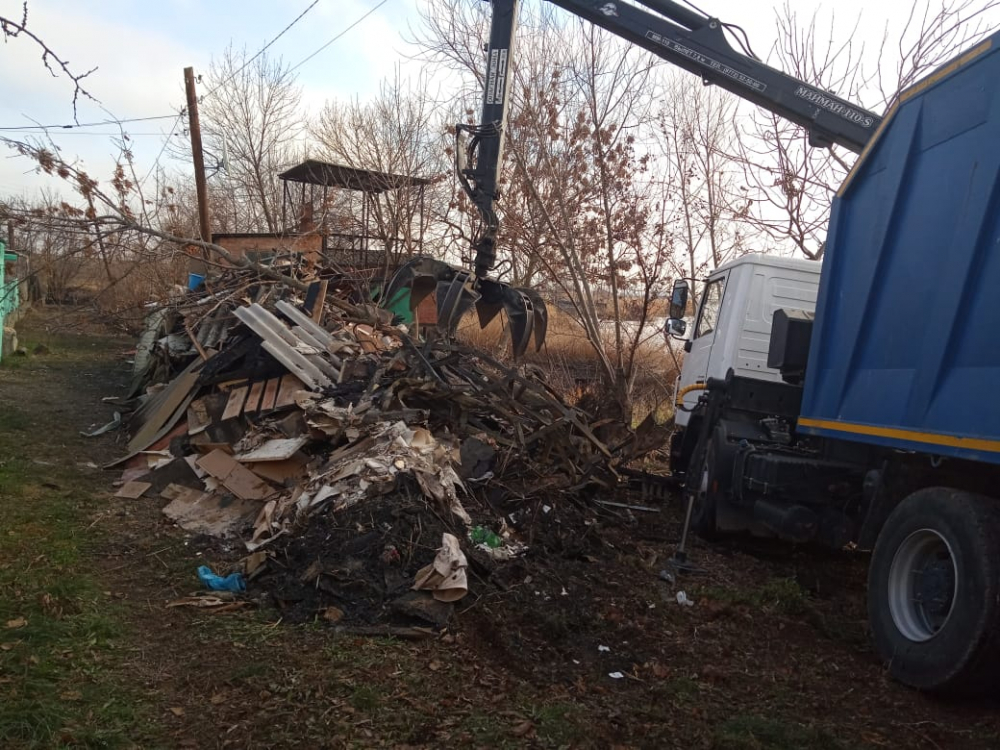 Региональный оператор «Чистый город» помог погорельцам из Недвиговки