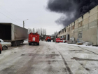 Прокуратура проведет проверку после пожара на заводе полимеров в Шахтах