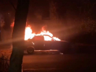 Ночью в центре Ростова взорвался и сгорел автомобиль