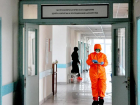 В Ростове ковидный госпиталь РОКБ третьи сутки работает с полной заполняемостью