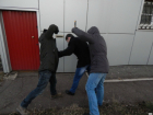 Истекать кровью у спортбара бросили свою жертву озверевшие хулиганы в Ростове