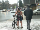 Ростовчанин решил освежиться морозным вечером в центре города