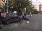 В Ростове-на-Дону на "зебре" иномарка сбила женщину средь бела дня