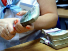 Кредитный менеджер украла у своей фирмы и заемщиков Ростовской области больше 600 тысяч рублей 