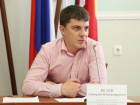Экс-чиновник торговли Ростова сбежал от следствия и стал фигурантом нового дела