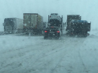 Участок трассы М-4 «Дон» в Ростовской области перекрыли для грузовиков из-за снегопада 