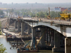 Бросающий камни в реку прохожий «пришиб» рабочего под Ворошиловским мостом в Ростове