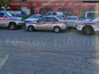 В Ростове вандал разрисовал полицейские автомобили 