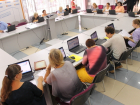 До конца года больше пяти тысяч жителей Ростовской области обучат компьютерной грамоте