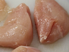 Четыре тонны куриного мяса попали под подозрение в Ростовской области 
