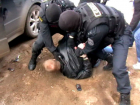 Масштабную спецоперацию по задержанию банды наркодилеров провели в Ростовской области