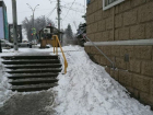 Непроходимые снежные пандусы возмутили жителей Ростова