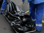 Женщина в возрасте выпала из окна семиэтажки в Ростове и скончалась