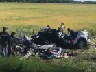 Убившая семью из пяти человек на ростовской трассе фура попала на видео
