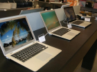 Две подруги планировали легко и безнаказанно украсть два ноутбука из магазина Ростова