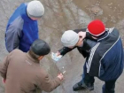 Банда мужчин отбирает деньги у школьников рядом с «Макдональдсом» в центре Ростова