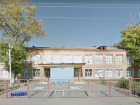 Банда старшеклассниц держит в страхе школу в Ростовской области