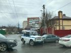 Водитель на иномарке протаранил полицейский автомобиль в Ростове