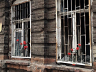 Ростовчане устроили флешмоб ради спасения от сноса старинного дома