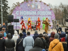 Жители Ростова-на-Дону массово встретили Рождество и продолжают бурные гулянья 