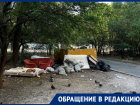 Опасная свалка: ростовчанка рассказала о пожаре из-за мусора возле дома на СЖМ и бездействии властей