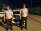 В Ростовской области полицейские помогли водителю с поломанной рукой 