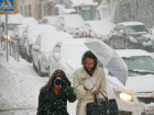 Жуткий снегопад с проливным дождем омрачат первый день рабочей недели жителям Ростова