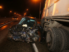 Серьезные травмы получил молодой водитель легковушки после скоростного тарана КамАЗа под Ростовом