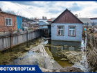 В Ростове на левом берегу Дона целый поселок постепенно уходит под воду