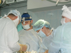 Ростовские врачи первыми в России установили пациентке систему стабилизации таза
