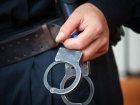 В Ростове двух экс-полицейских подозревают в превышении должностных полномочий и взяточничестве
