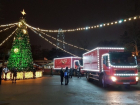 Новогодние грузовики с подарками сделали остановку в Ростове-на-Дону
