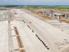 Крупнейшую в России взлетно-посадочную полосу забетонировали под Ростовом