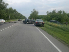 На трассе «Ростов-Ставрополь» при столкновении «Мерседеса» и «Мазды» погибла женщина-водитель