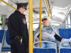 В автобусах Ростова проверили соблюдение масочного режима
