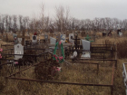 Украинцы разорили могилы на Северном кладбище и сняли золото с покойников