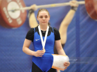 Ростовская 15-летняя спортсменка побила шесть рекордов России по тяжелой атлетике 