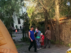 Молодая мать избила девочку на глазах у "празднующих" прохожих в Ростове