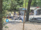 В Ростове на Военведе двух девушек сбили на электросамокате 
