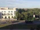Со стороны Ростовской области в направлении Луганска выехала военная техника под флагами России и Крыма