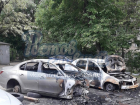 "Полураздетый" BMW отправили в утиль ночные поджигатели в Ростове