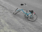 Смелый школьник на велосипеде взял на таран иномарку в Ростовской области