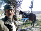 Сигналить потише его коню попросил оказавшийся в Ростове китайский пилигрим Цзин Ли