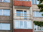 Выпавший с балкона четвертого этажа мужчина разбился насмерть в Ростове