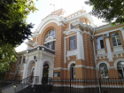 Директора за гибель строителя в Ростове отправили в колонию, оправдали, осудили условно и освободили