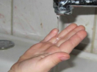 Жительницу Ростовской области заставили платить за воду, протекающую «мимо дома»