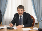 Депутатская кухня: участвовал в заседаниях и праздниках депутат Климов